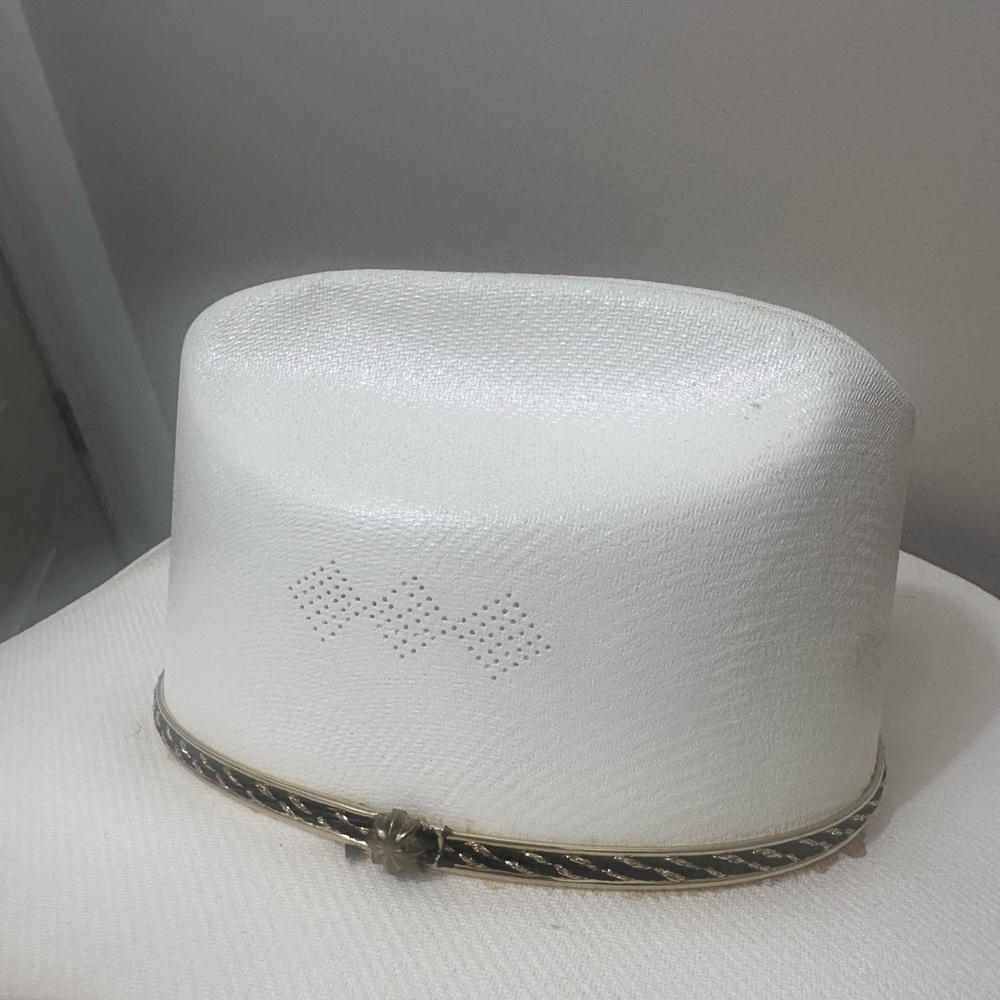 Cowboy hat - Picture 5 of 5